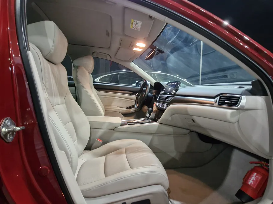 2020 Honda Accord EX 