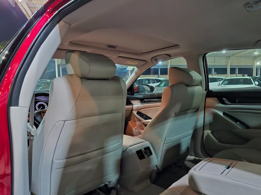 2020 Honda Accord EX 