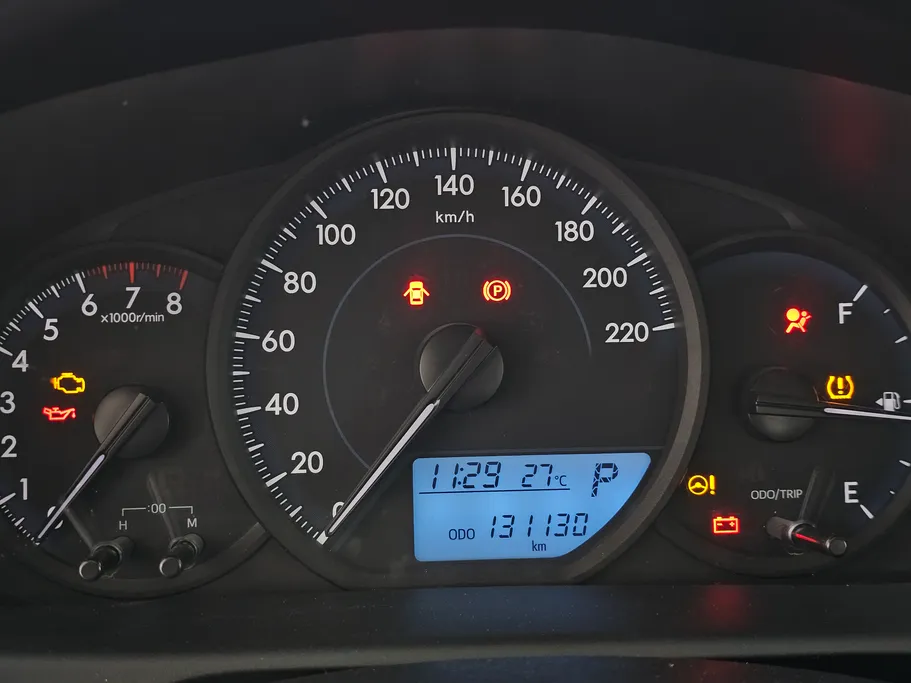 2022 Toyota Yaris  Y 