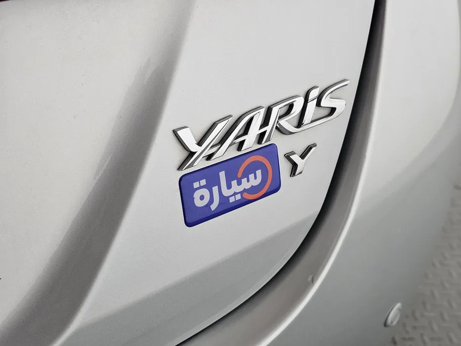 2022 Toyota Yaris  Y 