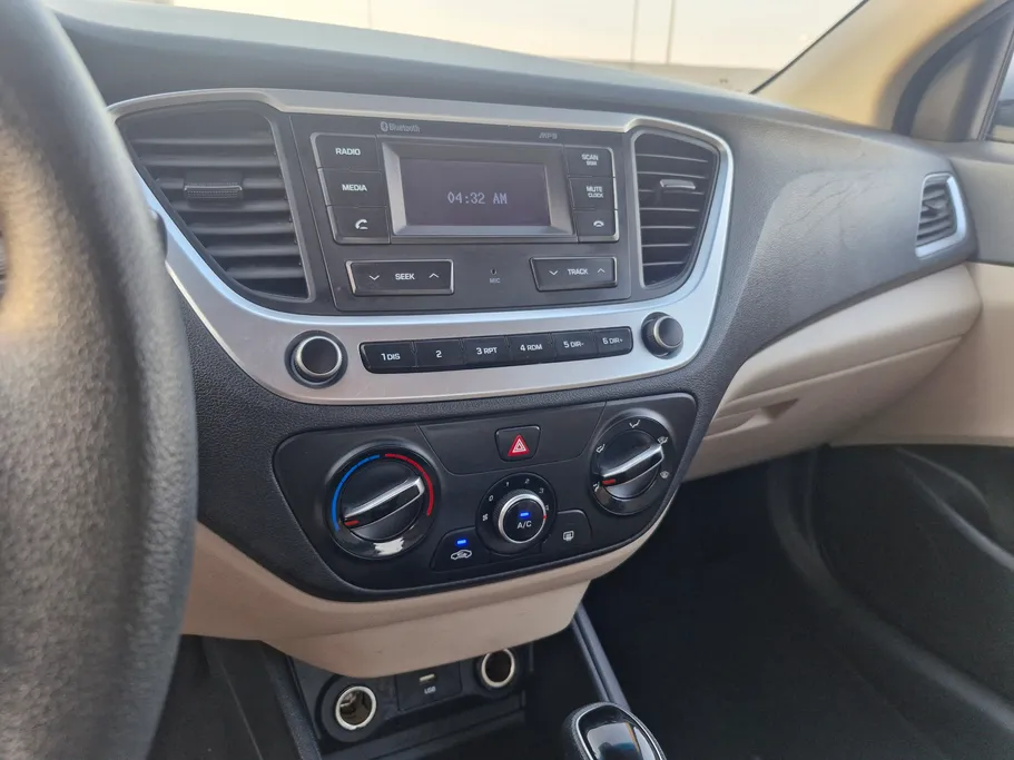 2023 Hyundai Accent Smart 