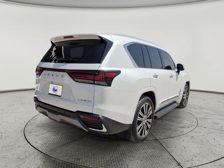 2024 Lexus LX 600 