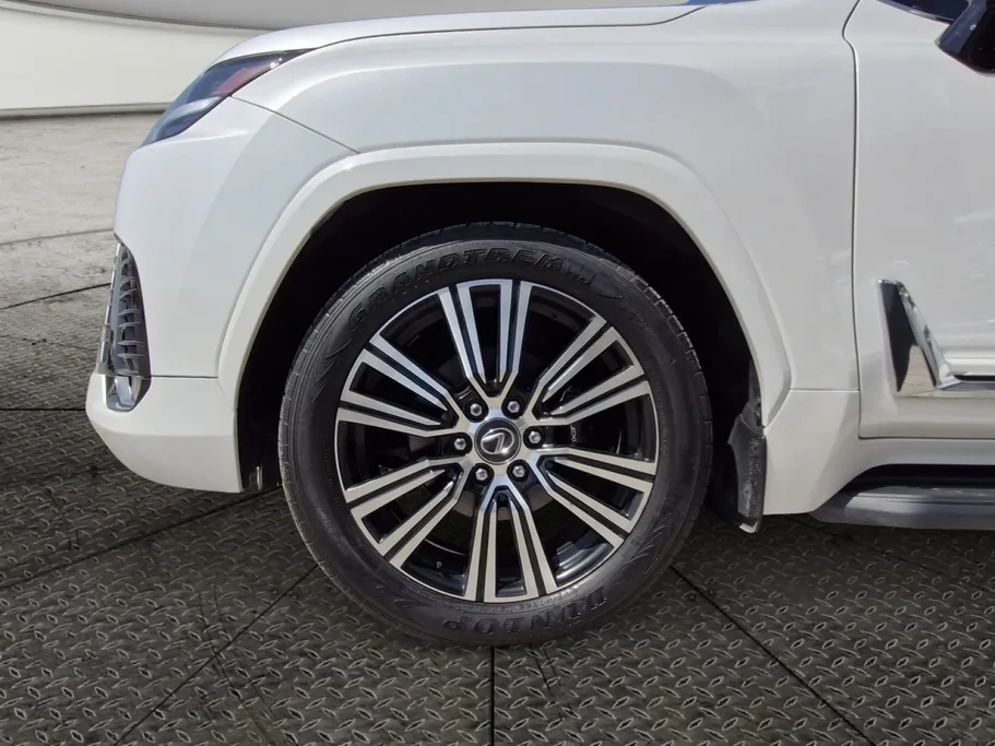 2024 Lexus LX 600 
