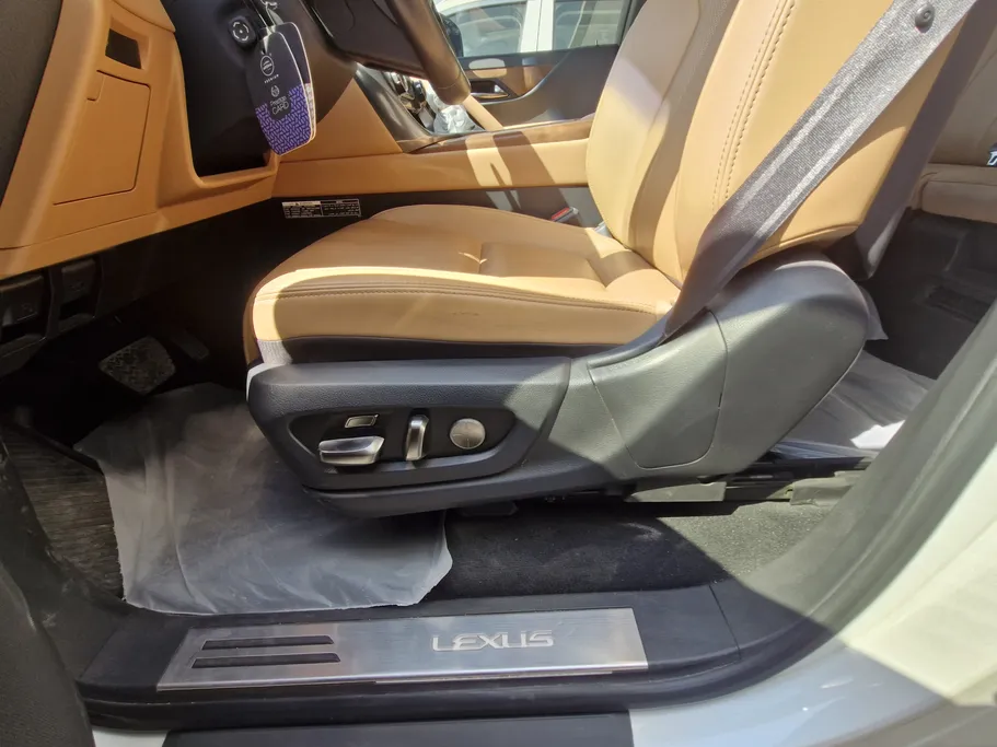 2024 Lexus LX 600 