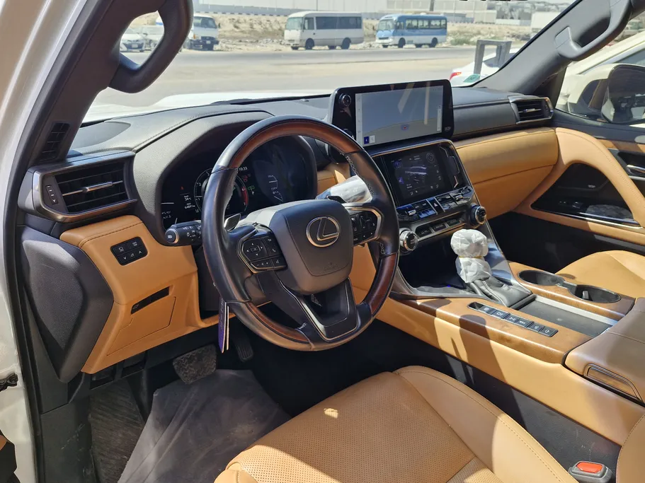 2024 Lexus LX 600 