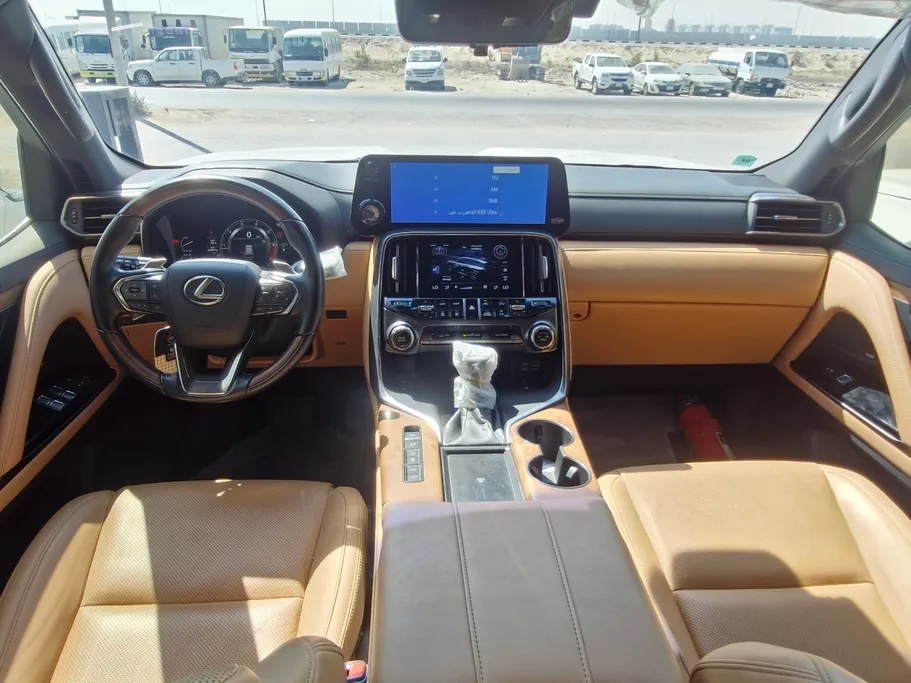 2024 Lexus LX 600 
