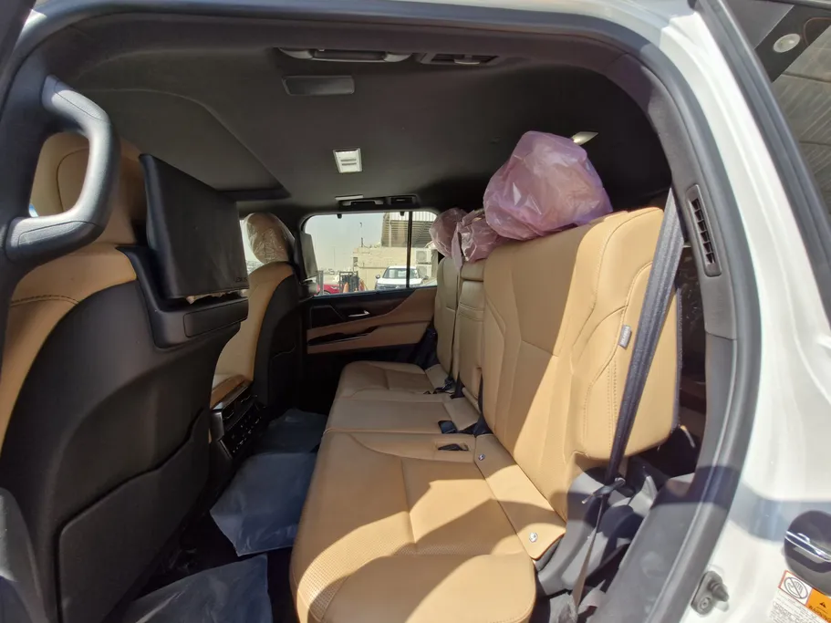 2024 Lexus LX 600 