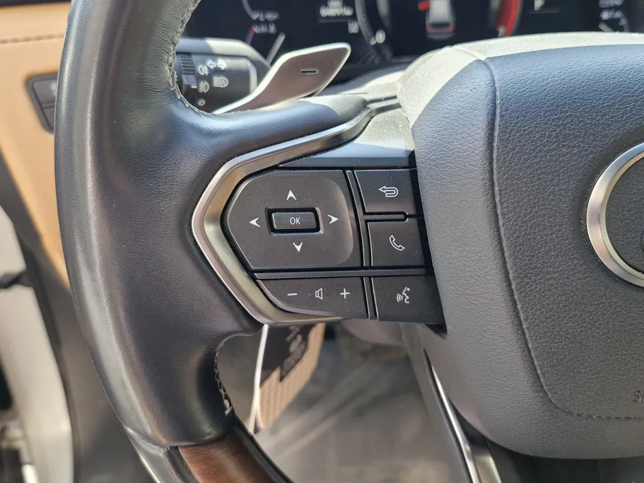 2024 Lexus LX 600 
