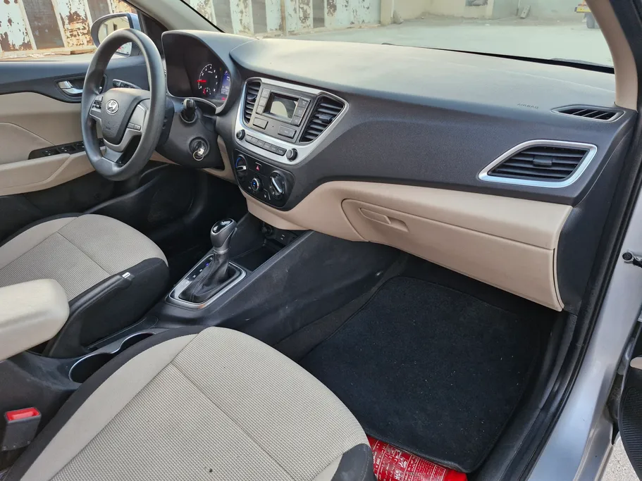2023 Hyundai Accent Smart 