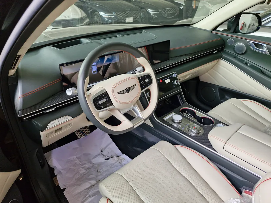 2025 Genesis GV80 Prestige 
