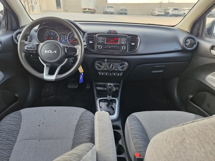 2022 Kia Pegas LX 