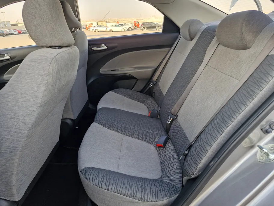 2022 Kia Pegas LX 