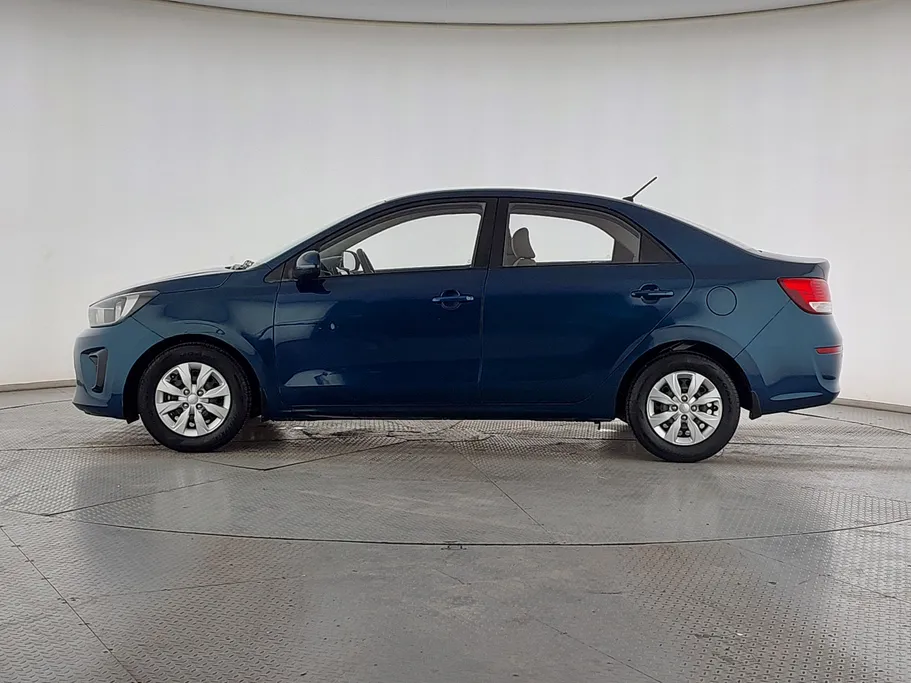 2022 Kia Pegas LX 