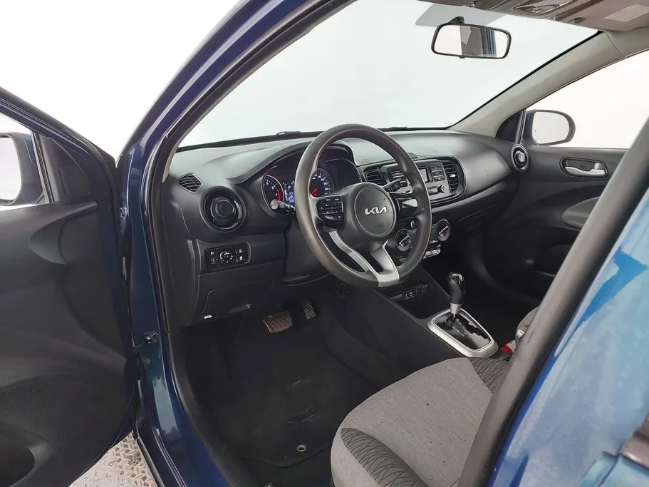 2022 Kia Pegas LX 