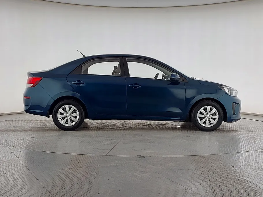 2022 Kia Pegas LX 