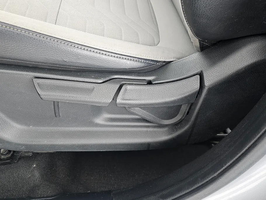 2023 Kia SONET LX 