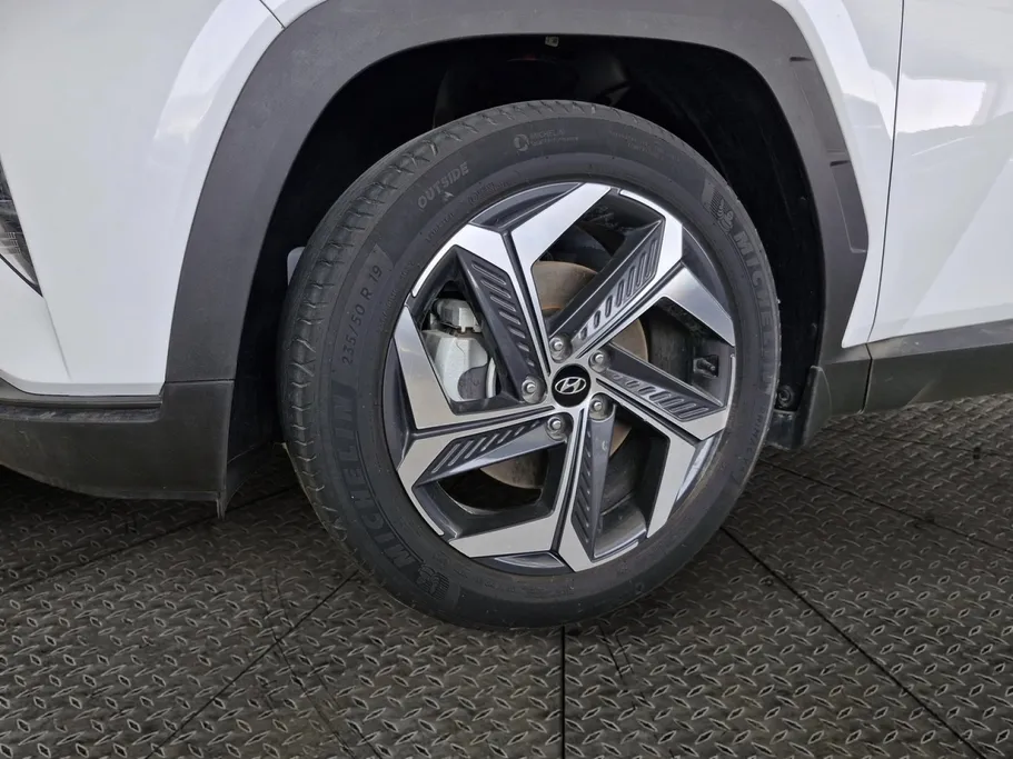 2024 Hyundai Tucson Premium 