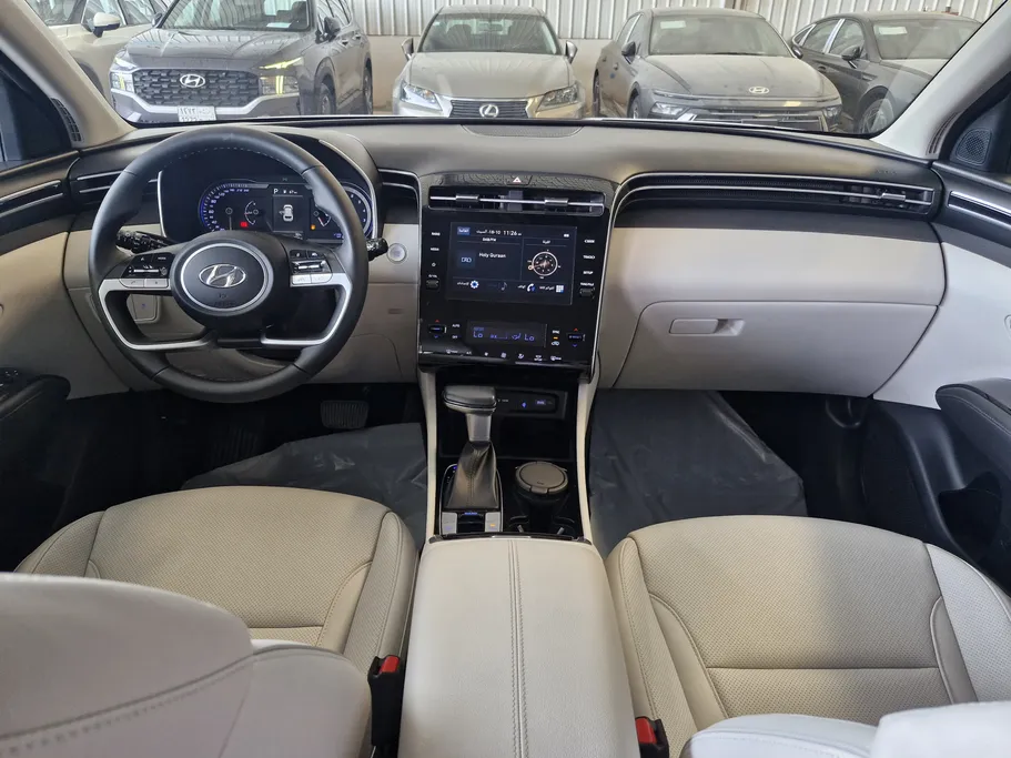 2024 Hyundai Tucson Premium 
