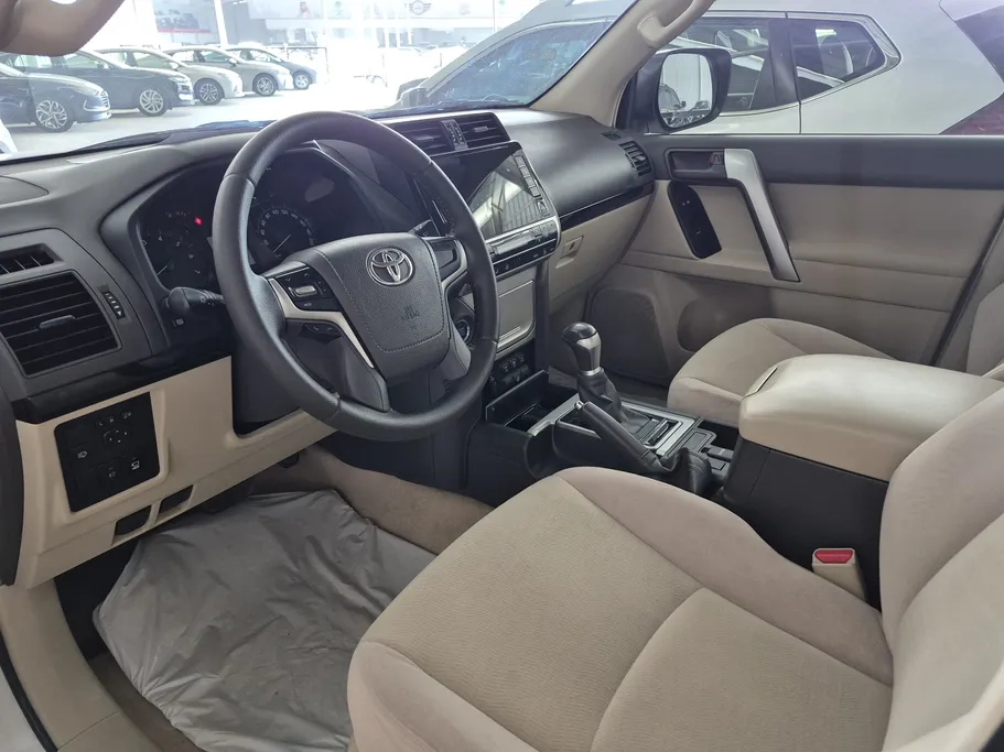 2023 Toyota Prado TXL