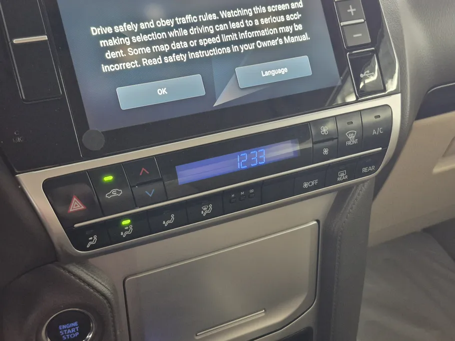 2023 Toyota Prado TXL
