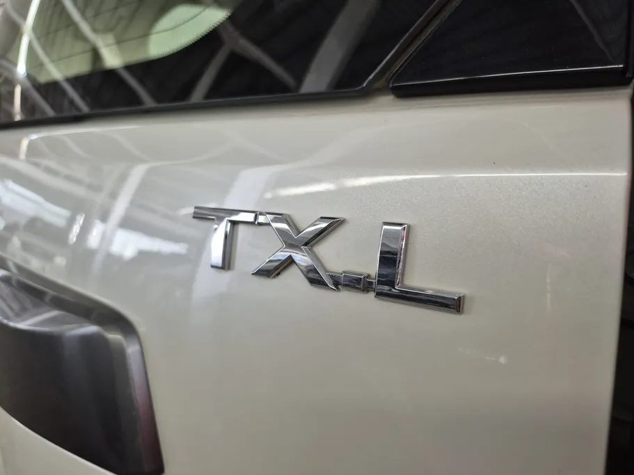 2023 Toyota Prado TXL