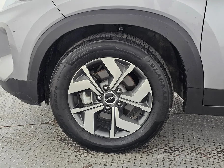 2023 Kia SONET LX 