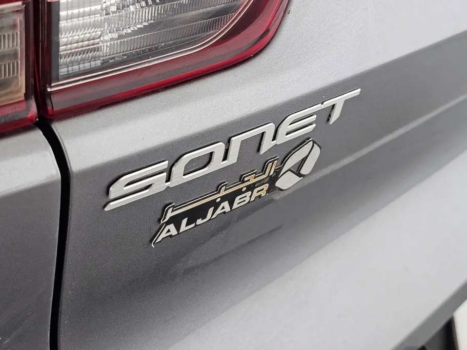 2023 Kia SONET LX 