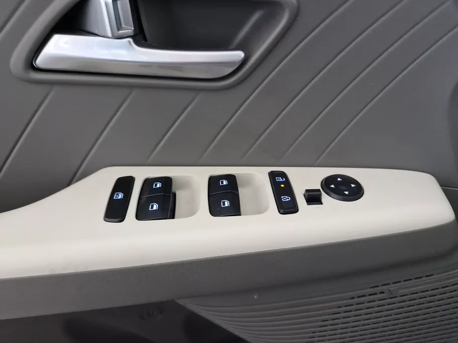 2024 Hyundai Accent Fleet 