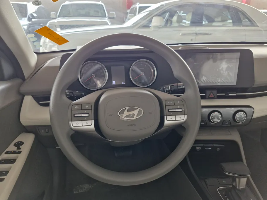 2024 Hyundai Accent Fleet 