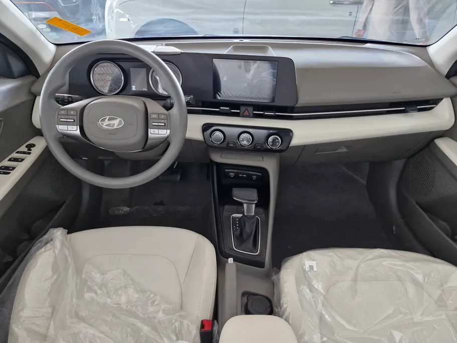 2024 Hyundai Accent Fleet 