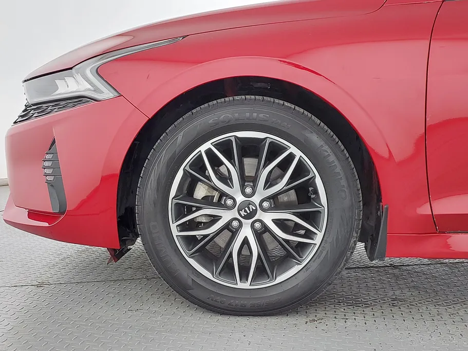 2023 Kia K5 LX 