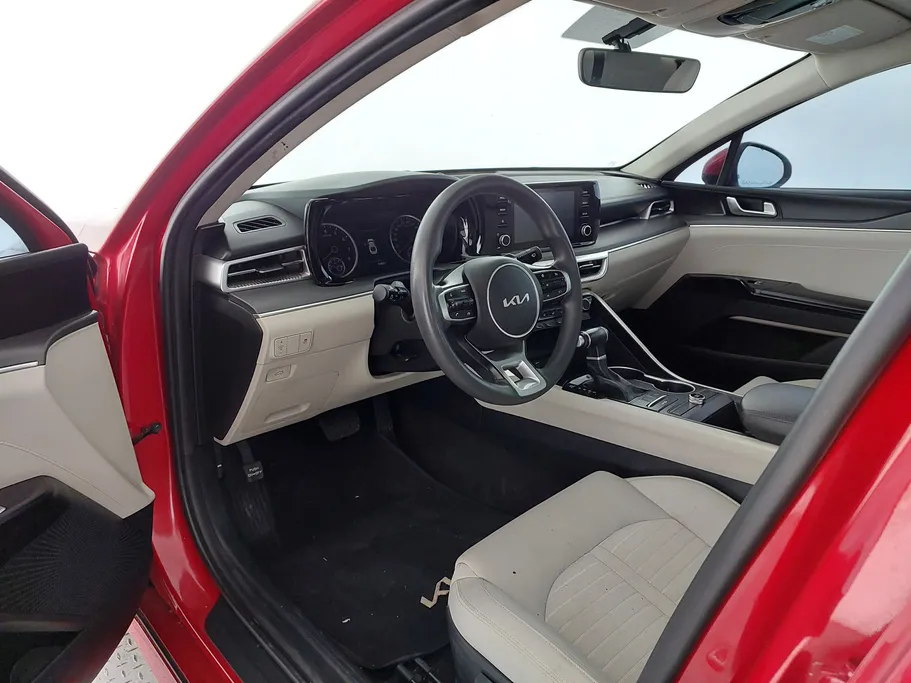 2023 Kia K5 LX 