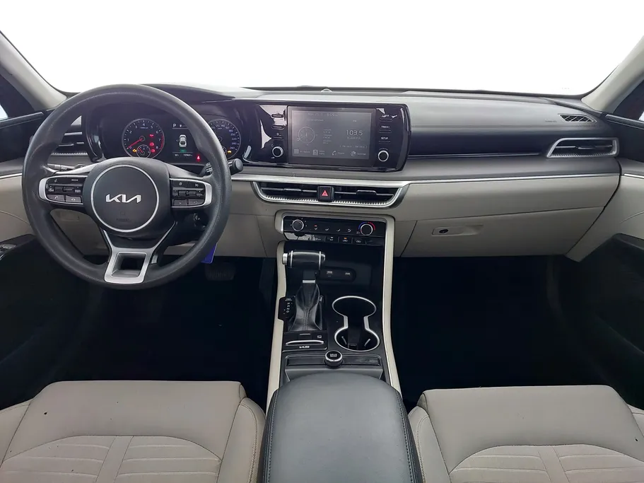 2023 Kia K5 LX 