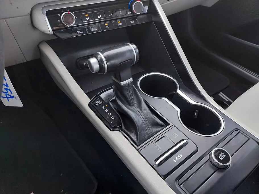 2023 Kia K5 LX 