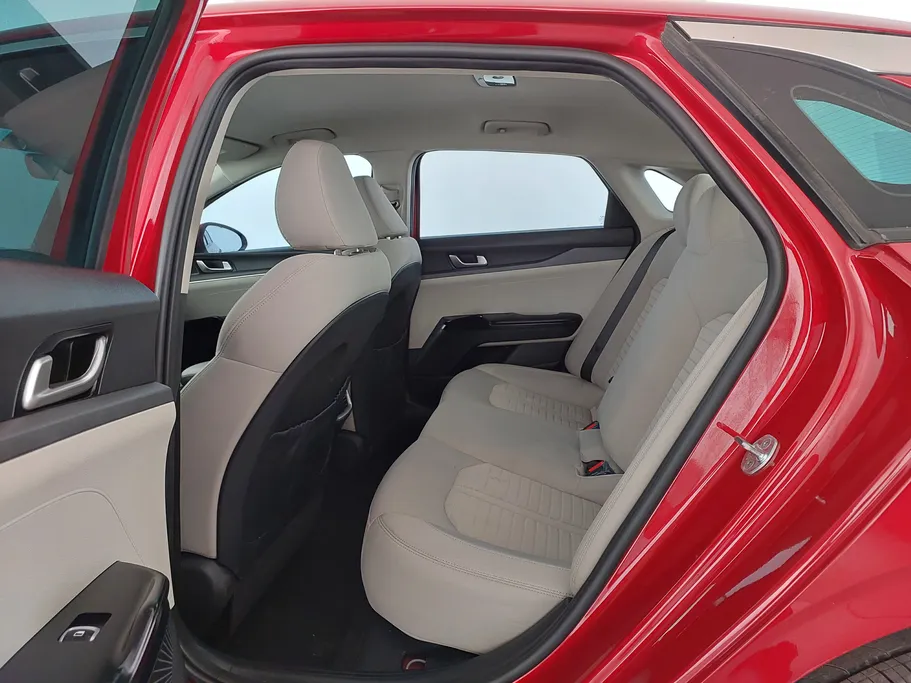 2023 Kia K5 LX 
