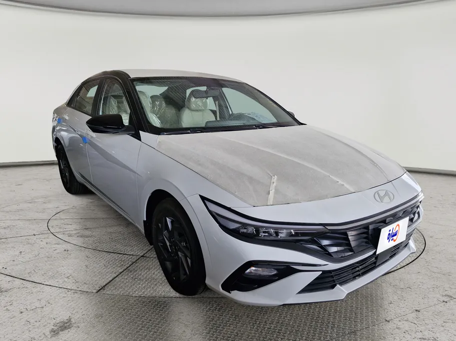 2025 Hyundai Elantra Smart 
