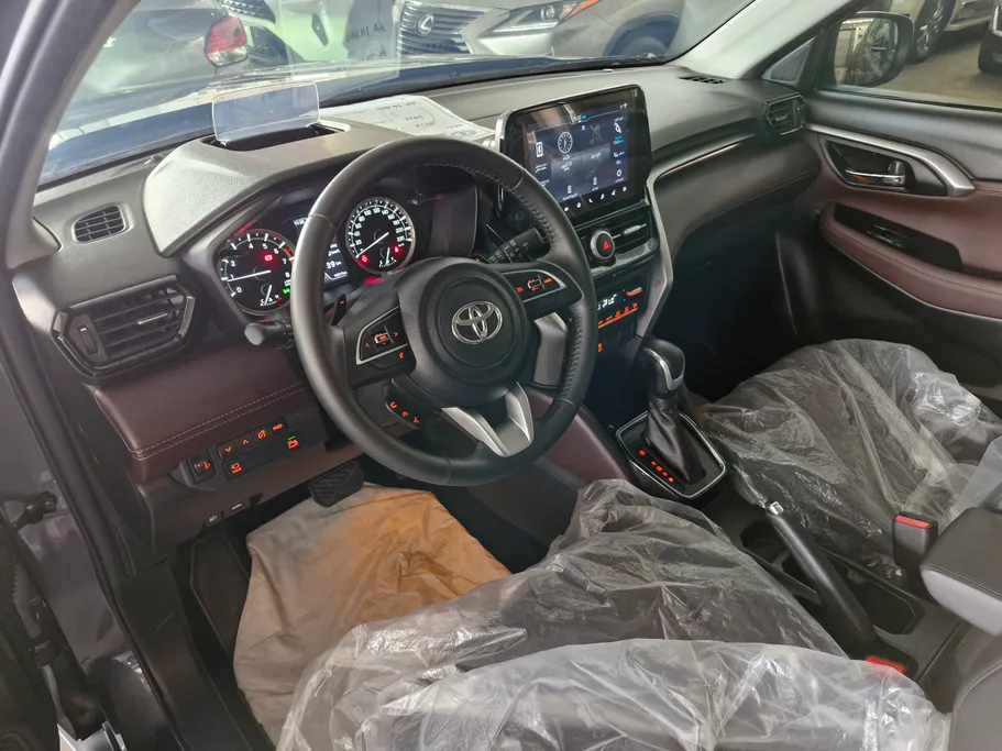 2025 Toyota Urban Cruiser GLX 