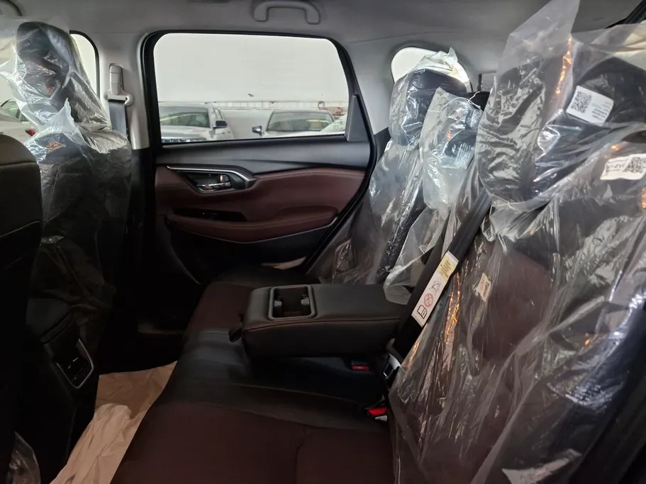 2025 Toyota Urban Cruiser GLX 