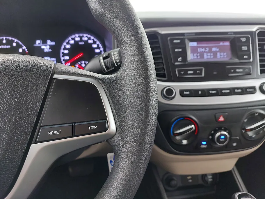 2021 Hyundai Accent Smart 