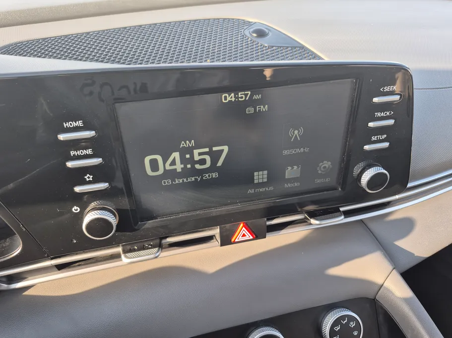 2023 Hyundai Elantra Smart 