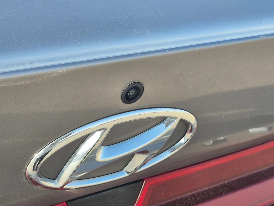 2023 Hyundai Elantra Smart 