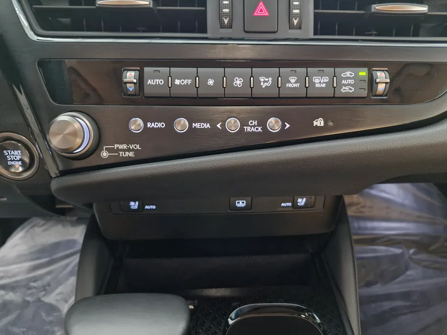 2025 Lexus ES 350 DD Exclusive 