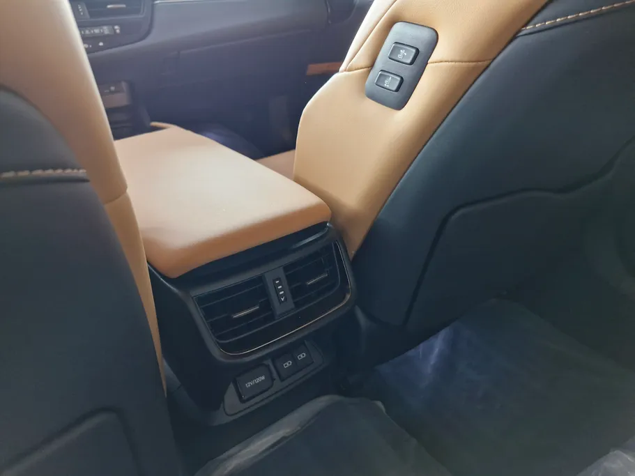 2025 Lexus ES 350 DD Exclusive 