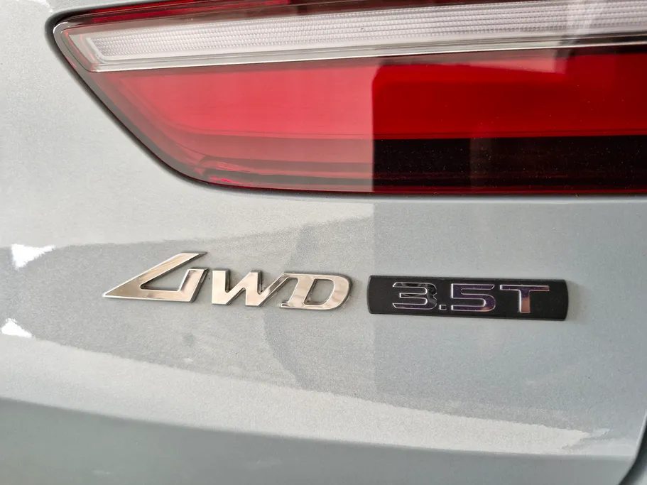 2025 Genesis GV80 Prestige