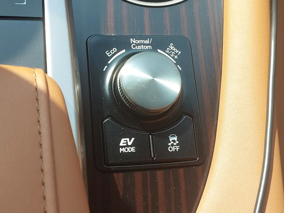 لكزس RX 450 H 2020