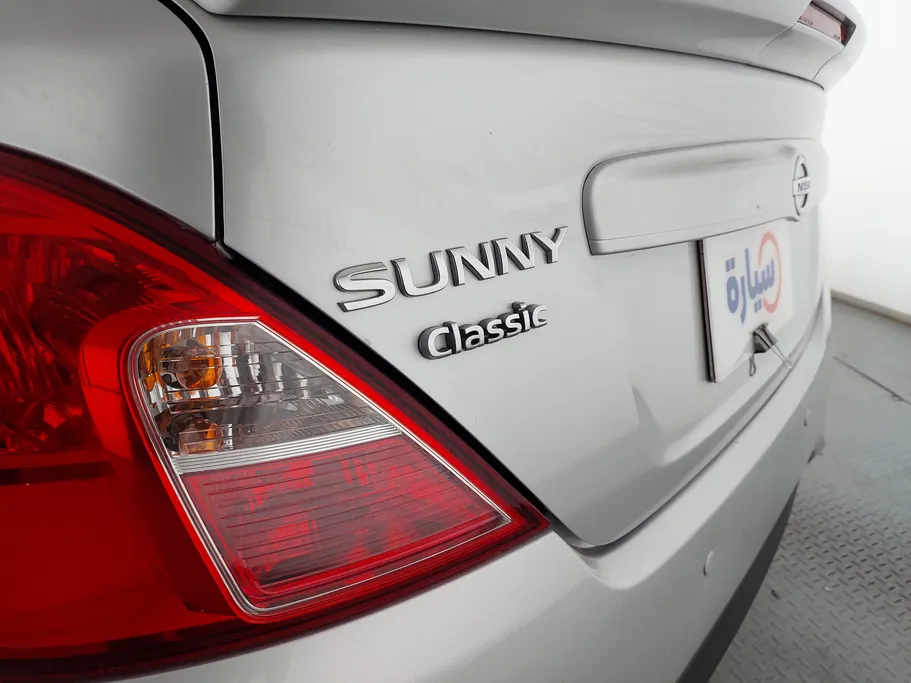 2021 Nissan Sunny Classic 