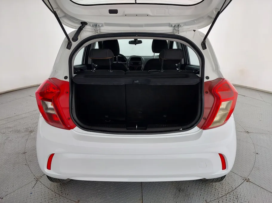 2021 Chevrolet Spark LS 