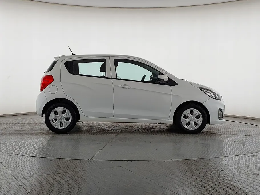 2021 Chevrolet Spark LS 