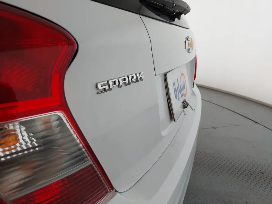 2021 Chevrolet Spark LS 