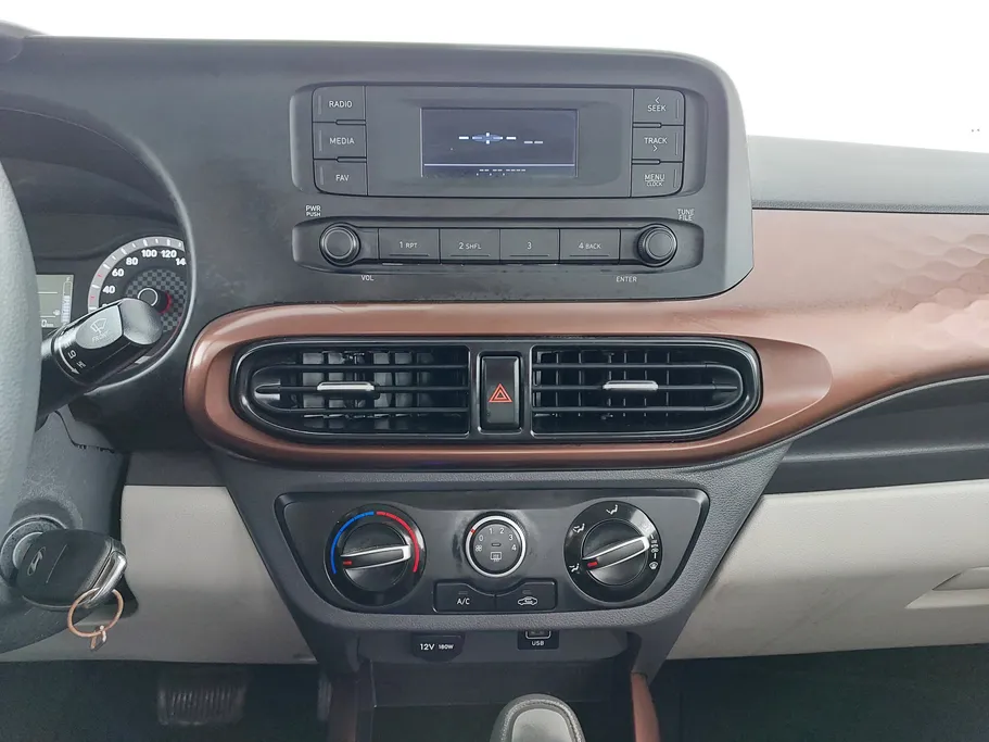 2023 Hyundai Grand i10 Fleet 